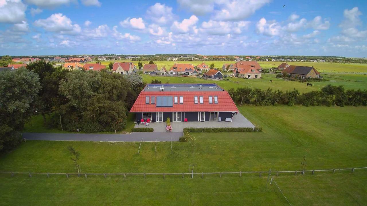 De Oranjerie Villa Buren  Exterior photo